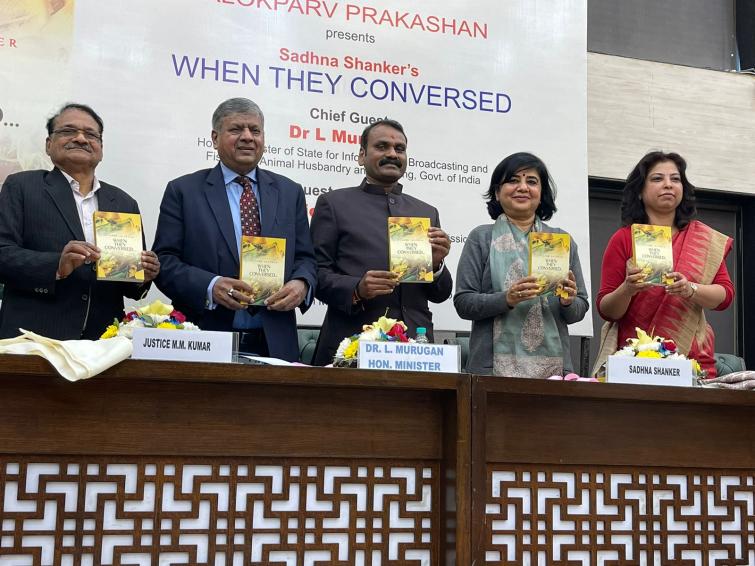 Sadhna Shankar launches her seventh book, MoS Murugan calls it relevant to present times